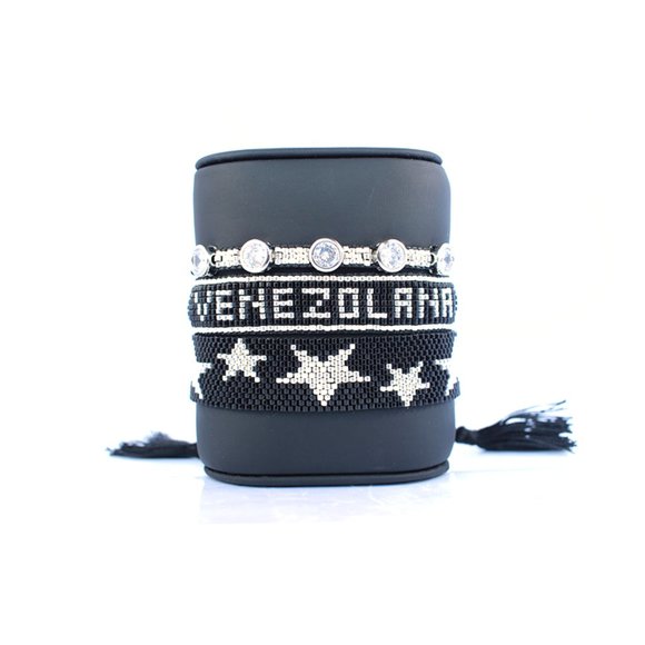 Zakra Jewelry Jewelry - NEW! Venezuelan Bracelet Handmade Venezolana Stack